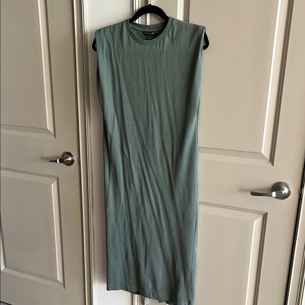 Zara Sage Green Sleeveless Midi Dress